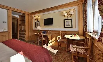 Sport Campiglio Lägenhetshotell Madonna