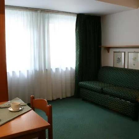 Lägenhetshotell Sport Campiglio Madonna